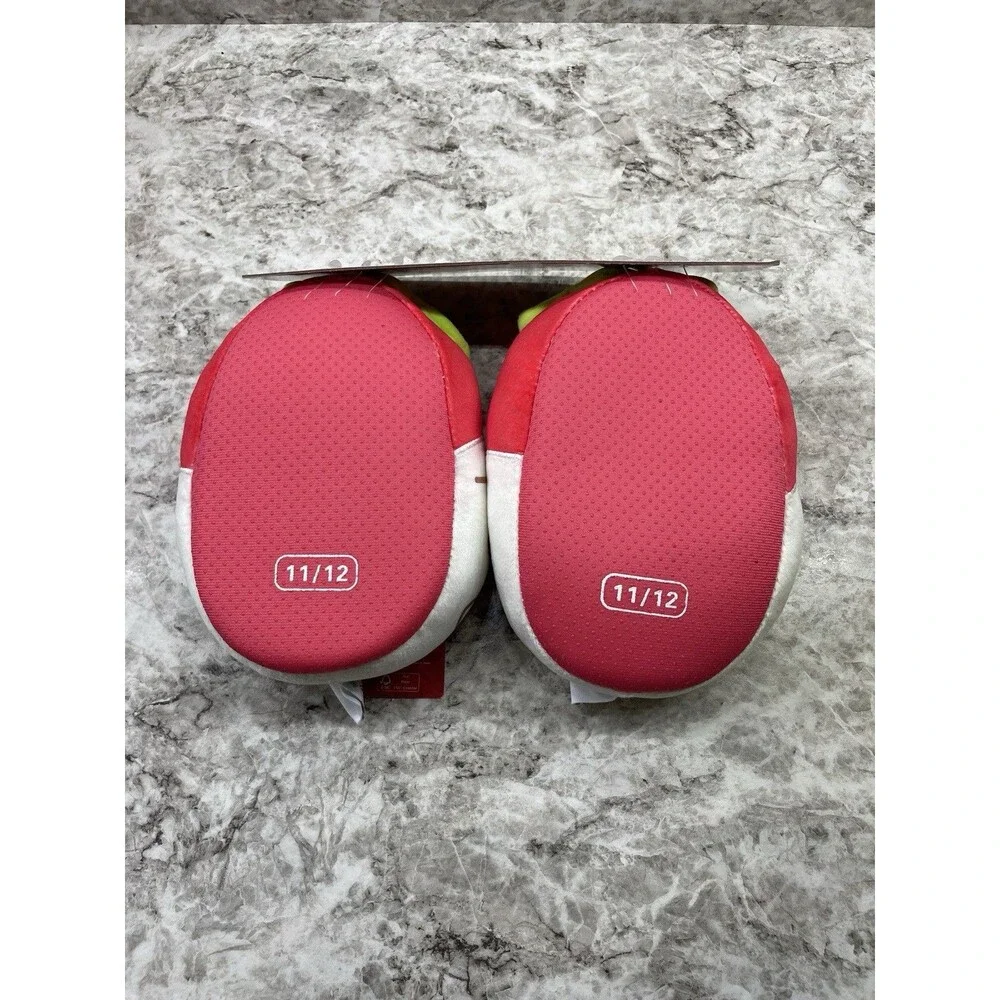 Squishmallow Slippers Strawberry Valentine Kids Size 11/12 NWT
